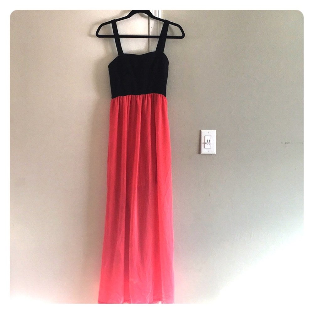 Maxi black & pink dress